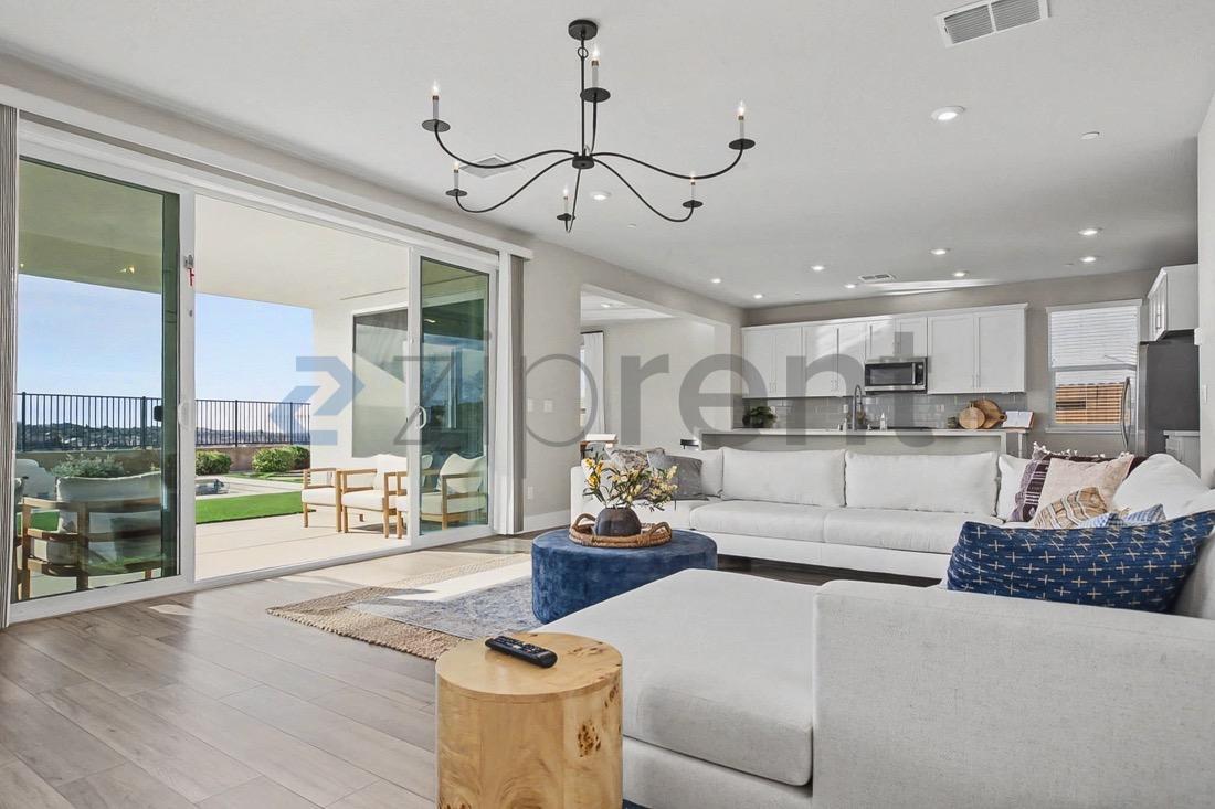 Building Photo - 1579 Seneca Cir