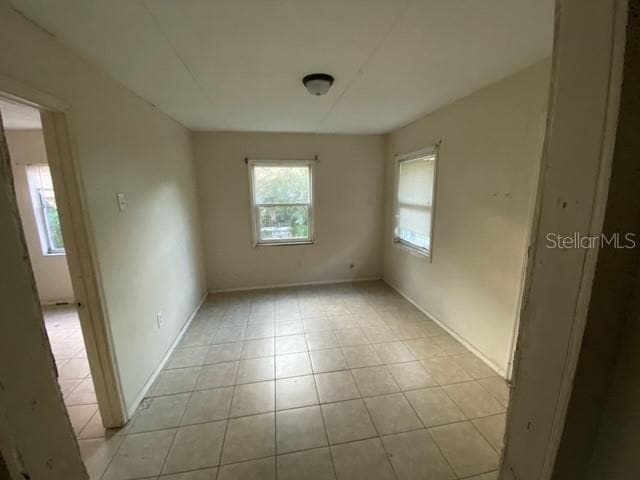 Building Photo - 555 E Voorhis Ave