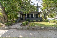 Building Photo - 602 Caswell Ave