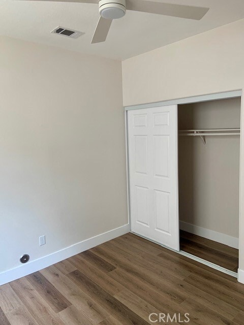 Building Photo - 558 Rembrandt Dr