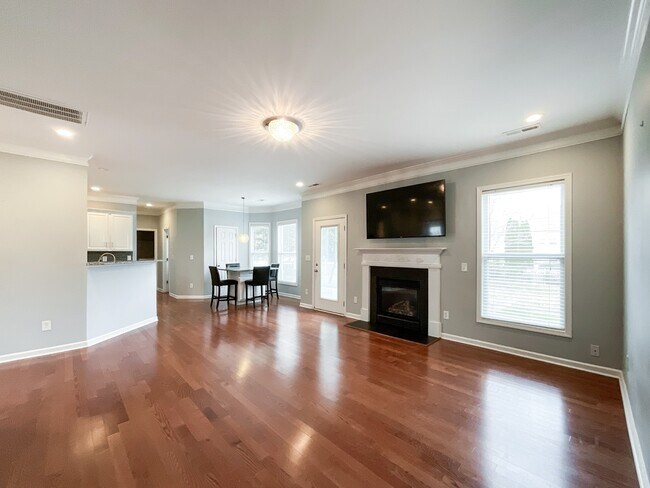 Building Photo - 3021 Gloxinia Rd