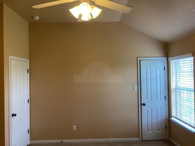 Building Photo - 4703 Autumn Valley Dr
