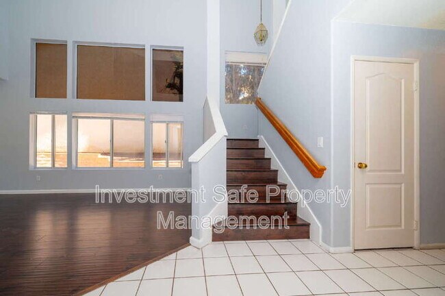 Building Photo - 39945 Temecky Way