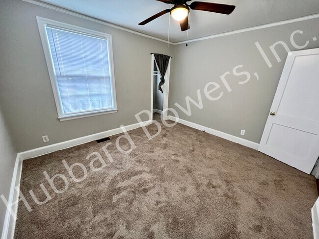 Building Photo - 100 Partridge Dr