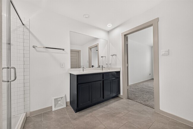 Building Photo - 3939 Hordley Ter Trl