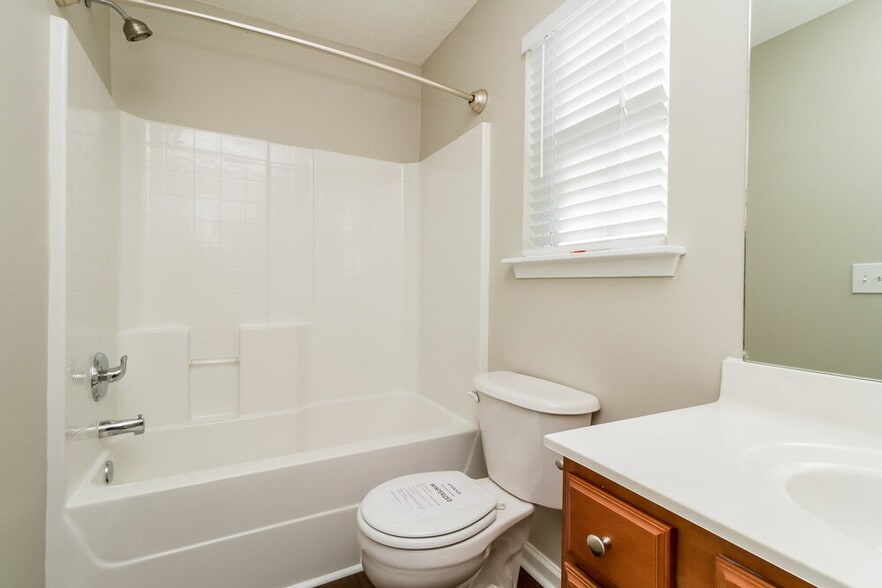 Building Photo - 315 Slippery Rock Dr