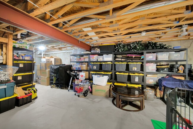 Building Photo - 1031 Ravendale Ct