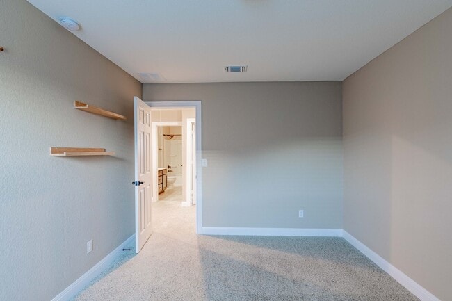 Building Photo - 1605 Constanta Dr