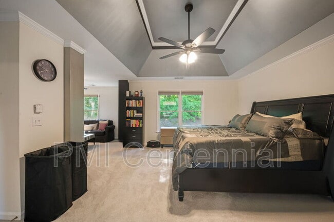 Building Photo - 2506 Retreat Dr NE