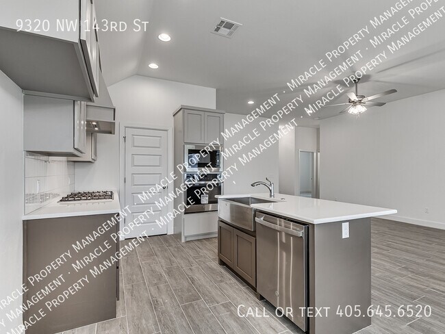 Building Photo - 9320 NW 143rd St