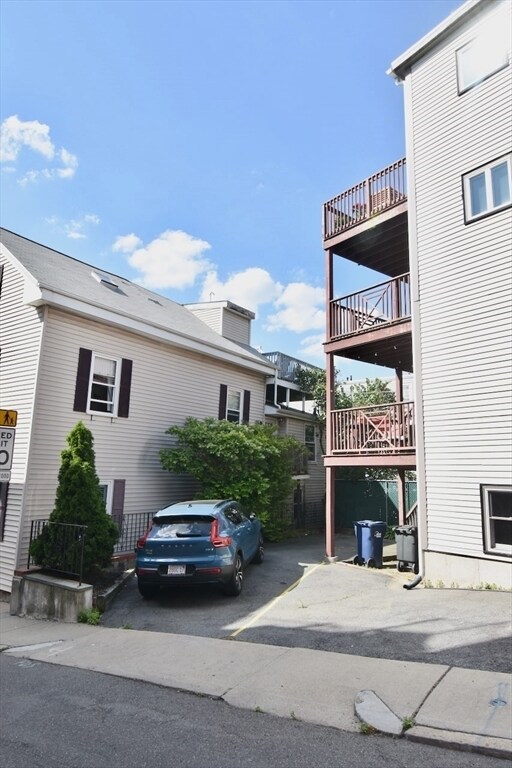 Building Photo - 157 Dorchester St
