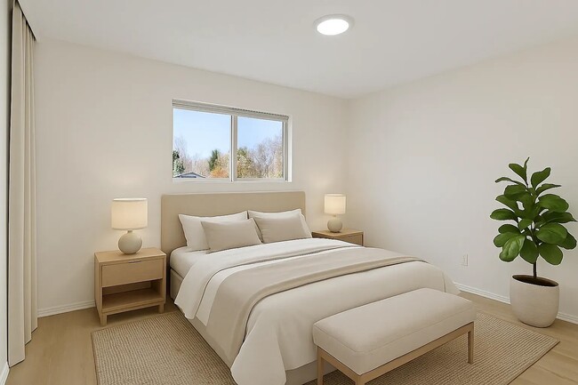 Building Photo - 14085 85th Pl N