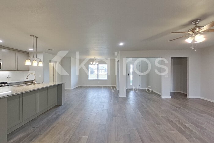 Building Photo - 2803 Bismarck Ave