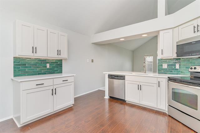 Building Photo - 10678 Quest Dr