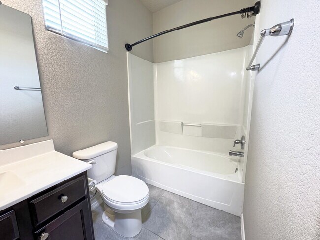 Building Photo - Only 4 years new!