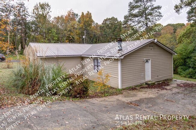 Building Photo - 728 Country View Terrace
