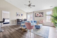 Building Photo - 9791 Stonewall Ln