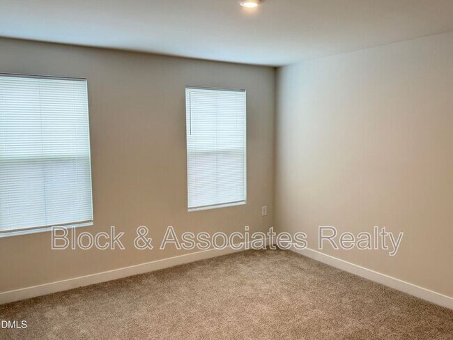 Building Photo - 1337 Rollman Farm Rd