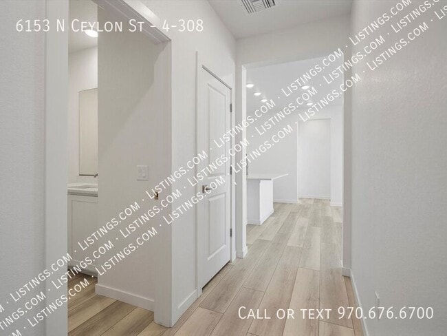 Building Photo - 6153 N Ceylon St