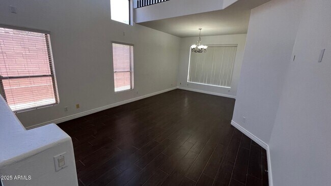 Building Photo - 3342 N Boulder Canyon