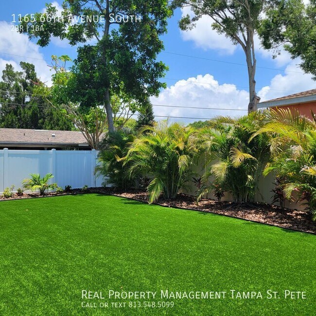 Building Photo - OUTSTANDING ST PETERSBURG POOL HOME AVAILA...