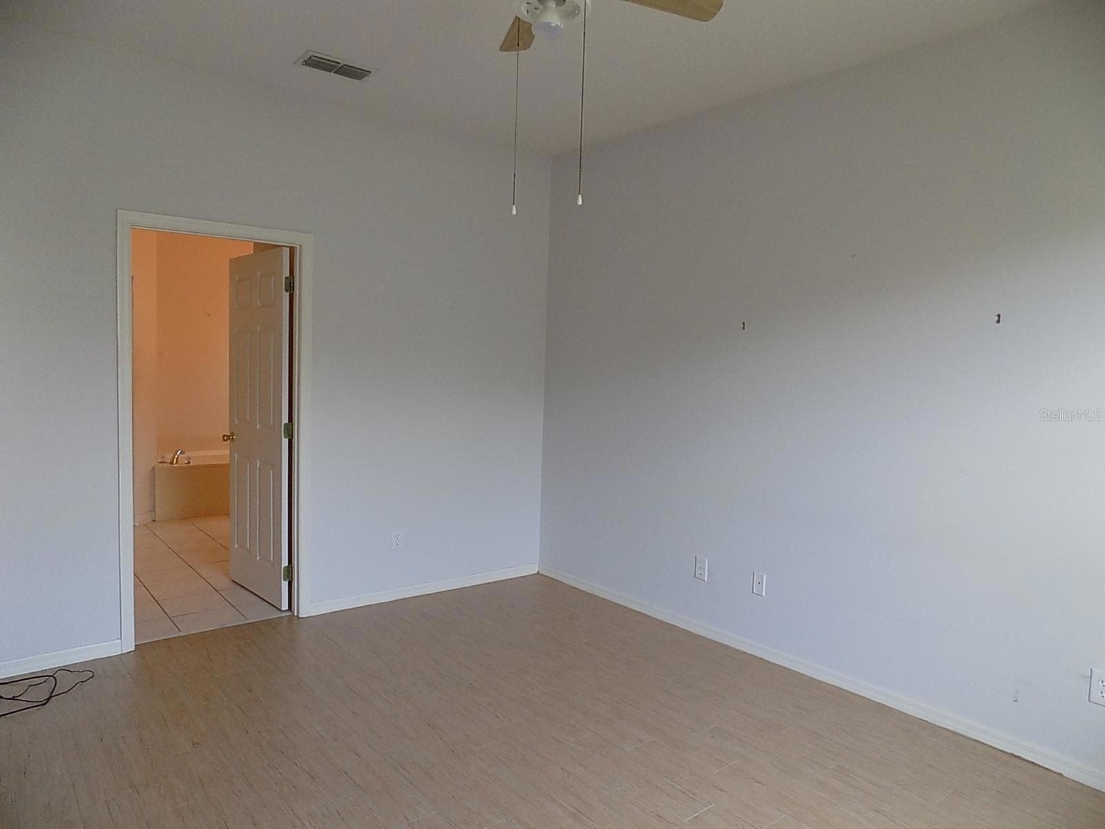 Building Photo - 1214 Shagrock Ct