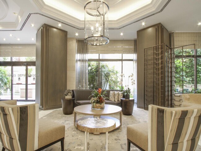 Building Photo - 2000 Island Blvd