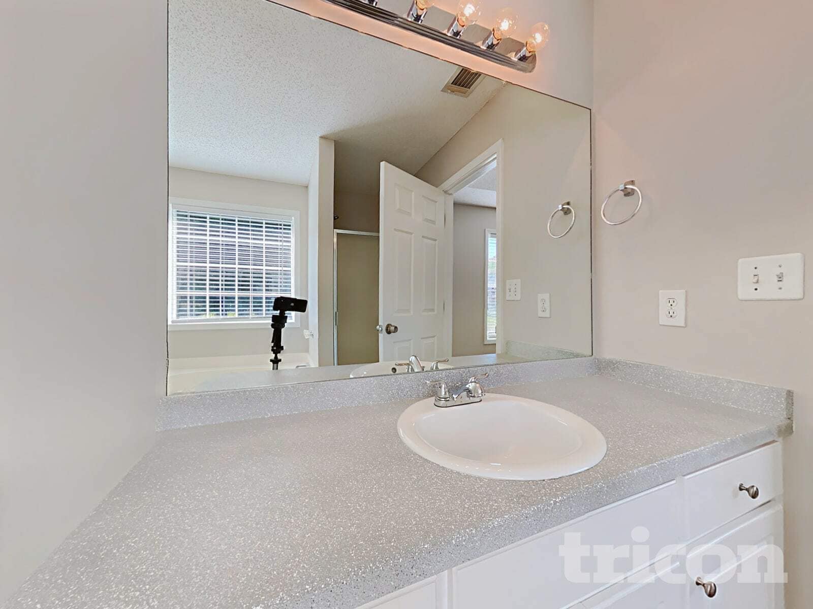 Building Photo - 517 Shenandoah Ln