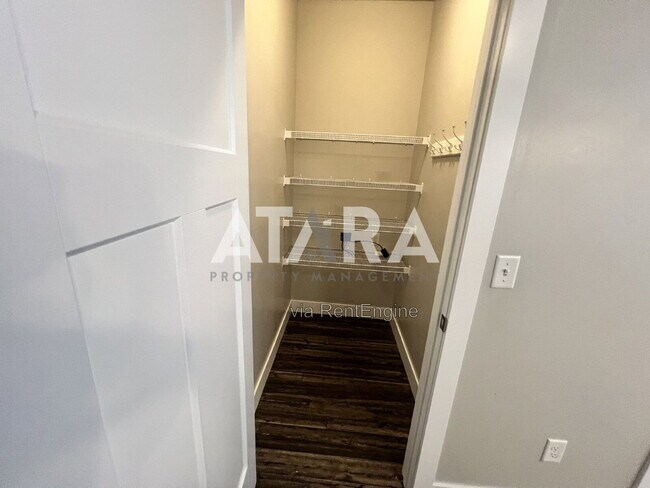 Building Photo - 14488 S Selvig Way