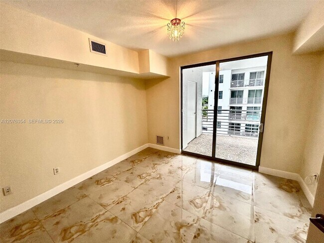 Building Photo - 1830 Radius Dr