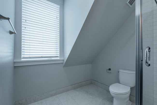 Building Photo - 3 Sanctuary Ct