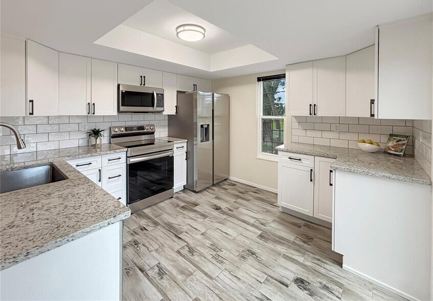 Building Photo - 422 Cobblestone Dr