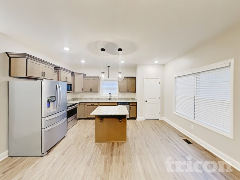Building Photo - 348 Brandywine Ln