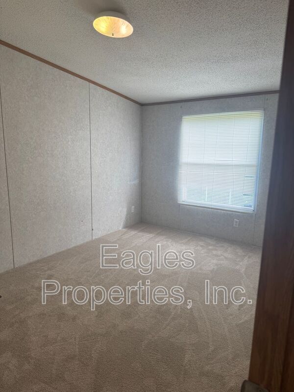 Building Photo - 106 Wedgewood Pl