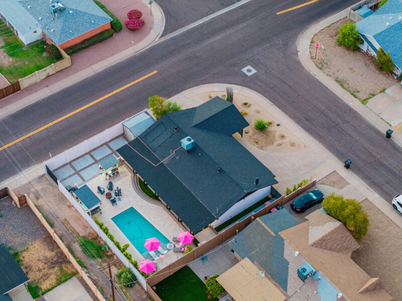 Building Photo - 8201 E Mitchell Dr