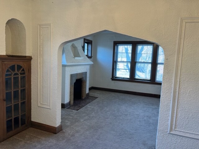 Building Photo - 5511 W Martin Dr