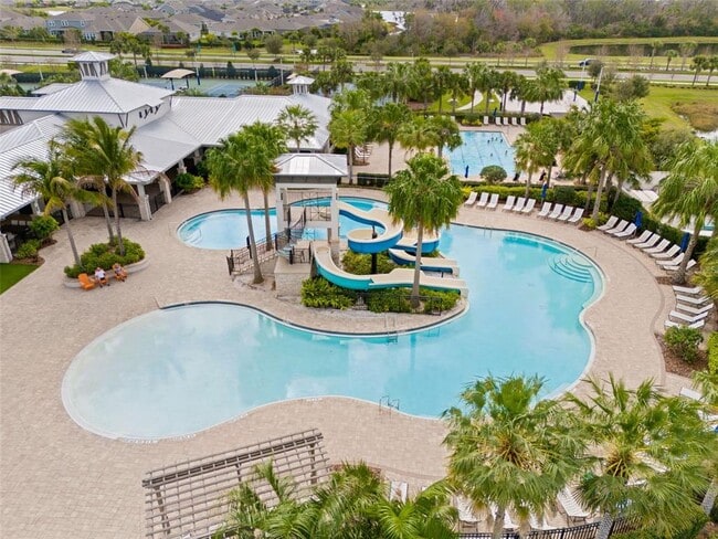 Building Photo - 5540 Del Coronado Dr