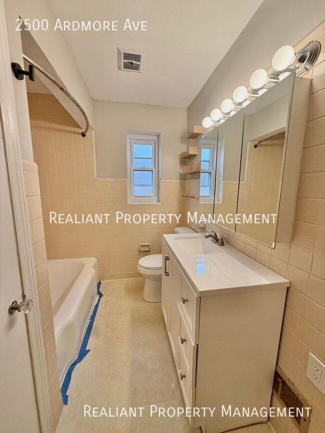 Building Photo - 2500 Ardmore Ave