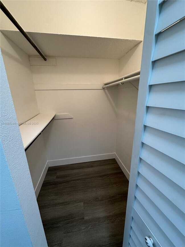 Building Photo - 7703 Camino Real