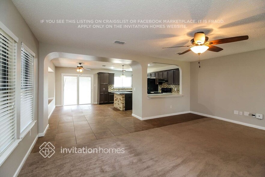 Building Photo - 2807 Custer Dr