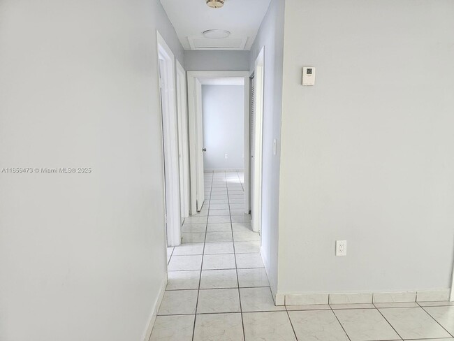 Building Photo - 13700 SW 18th Terrace