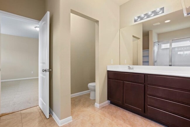 Building Photo - 1517 Maier Dr