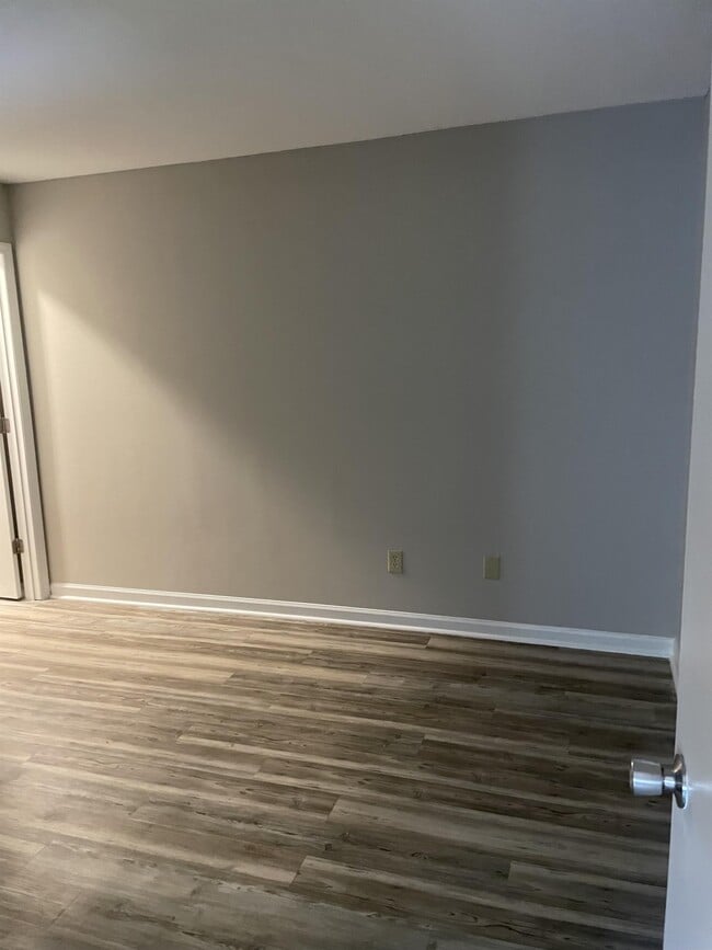 Building Photo - 3561 Mill Run