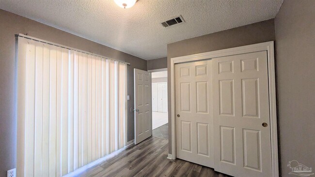 Building Photo - 3441 Jubilee Dr