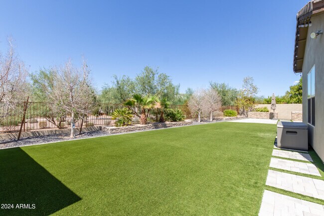 Building Photo - 18030 N 66th Pl