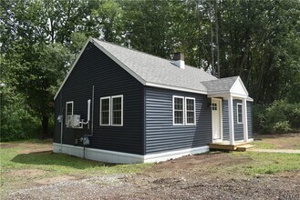 Building Photo - 9010 Kennedy Ln