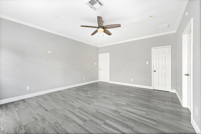 Building Photo - 3555 Ashfield Dr