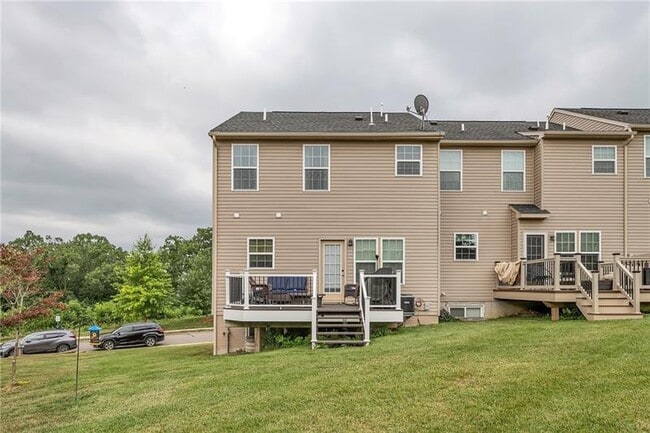 Building Photo - 356 Sunrise Dr