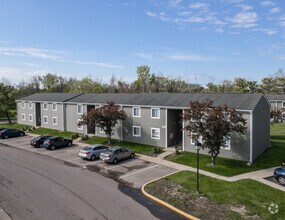 Building Photo - Pickwick Farms Apartments