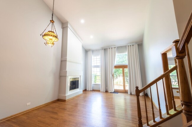 Building Photo - 754 Savannah Ln